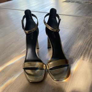 Via Spiga heels metallic gray